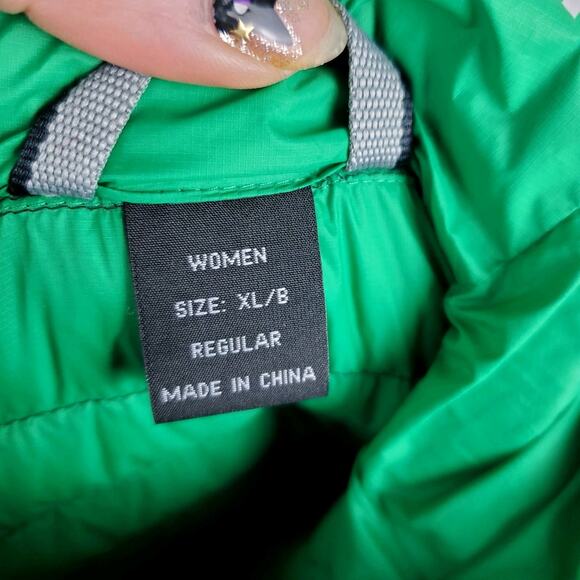 NEW Toray Gram Art Down Puffer Jacket NY Jets Corona Womens XL SLIM FIT M/L Blk - Picture 9 of 16